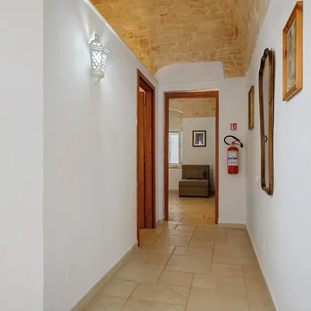 Gelso Bianco Apart Otel Alberobello