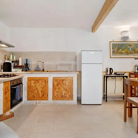Gelso Bianco Aparthotel